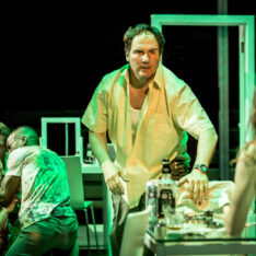 Linje Lusta, The Young Vic Theatre, 2014. Nypremiär på bio 5 juni. Foto: Johan Persson
